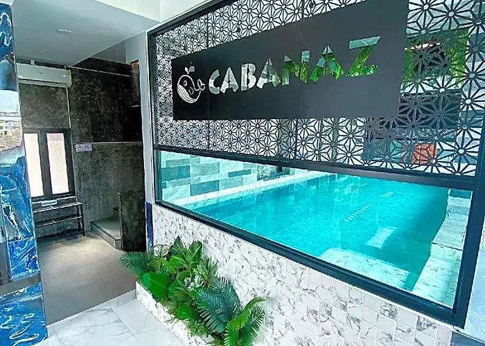 Cabanaz Pool מלון